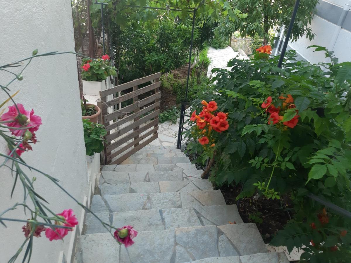 Mane Apartments Sarandë Exterior foto